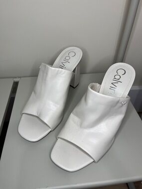 Calvin Klein White Leather Open-Toe Slide Mules